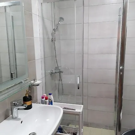 Tara Aqua Park Apartment